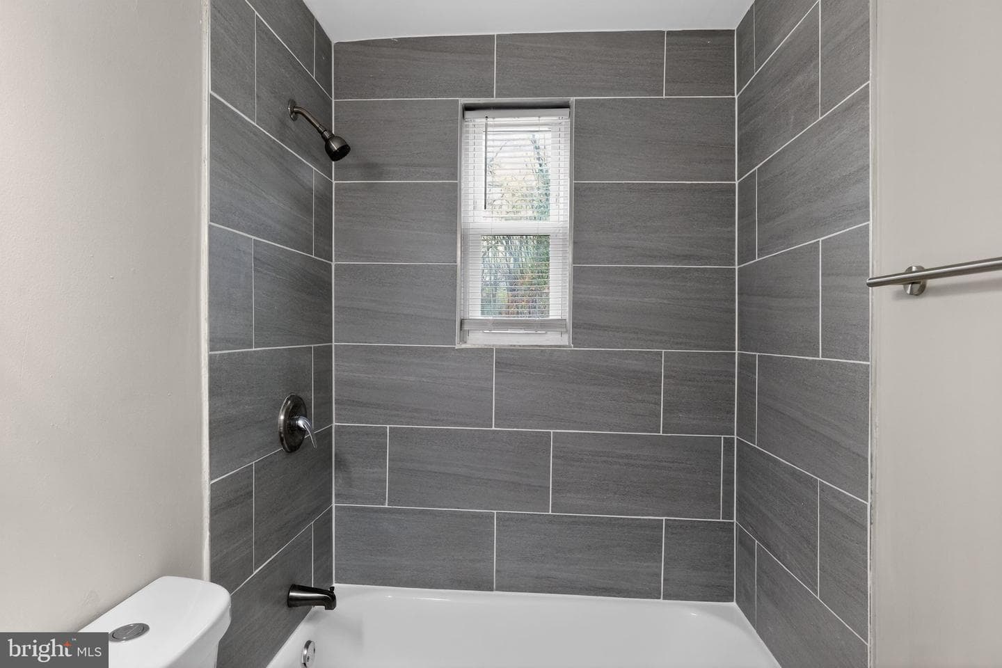 1602 Lorimer Road photo 21