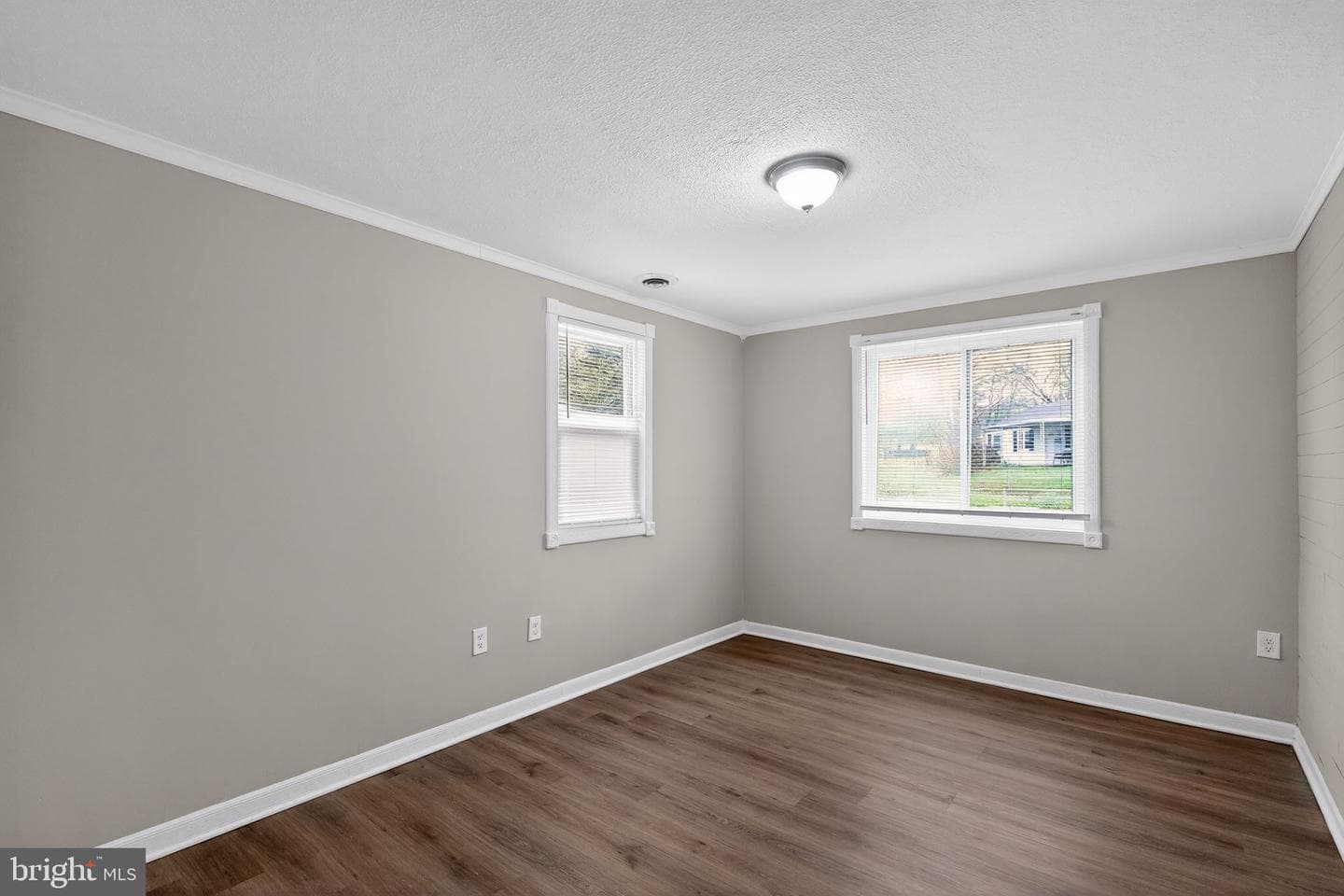 1602 Lorimer Road photo 25