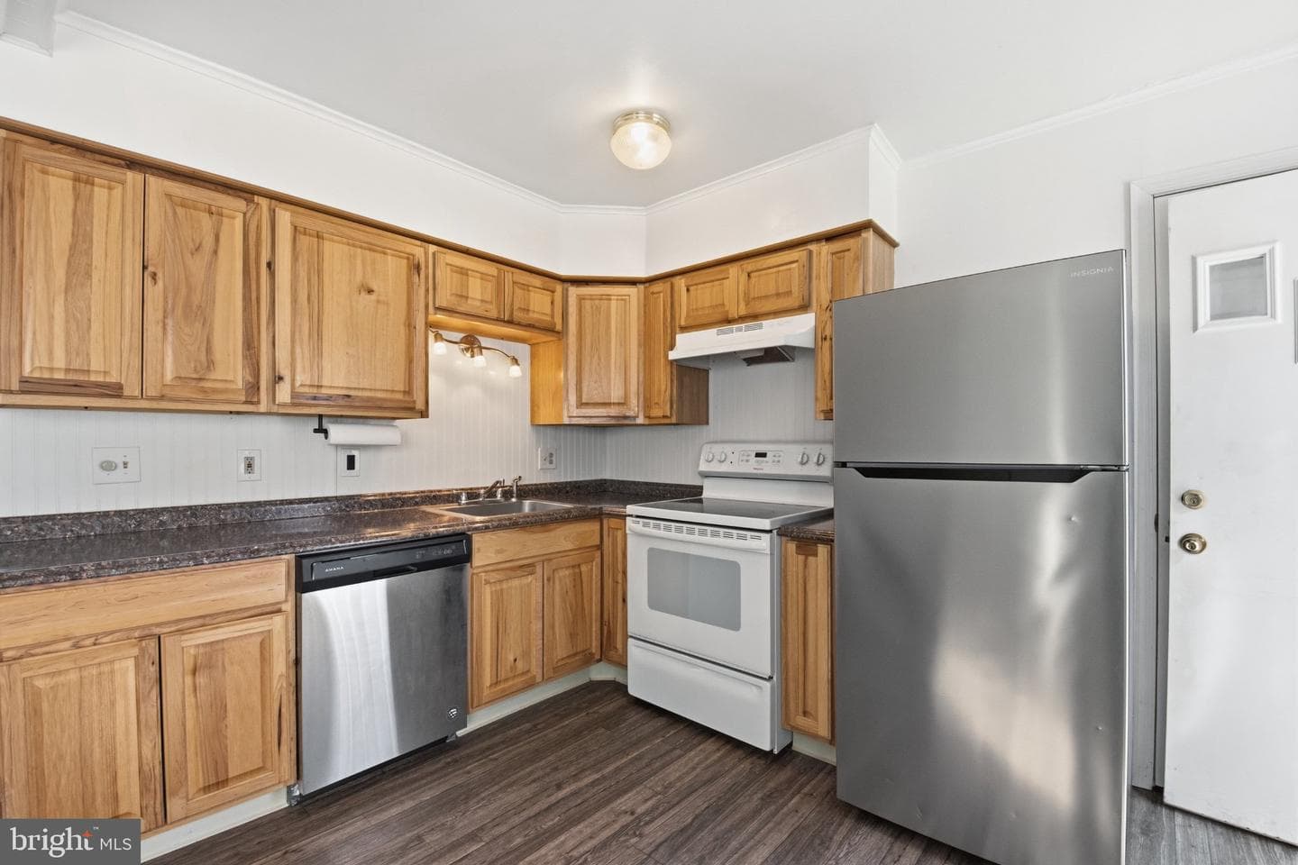 1469 Cedarhurst Road photo 8