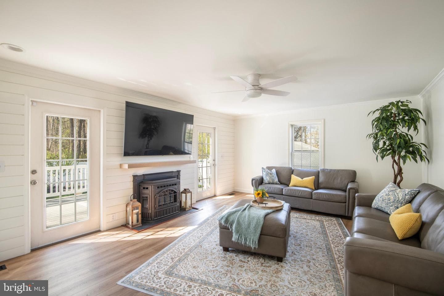 3646 N Carolina Ave. photo 9