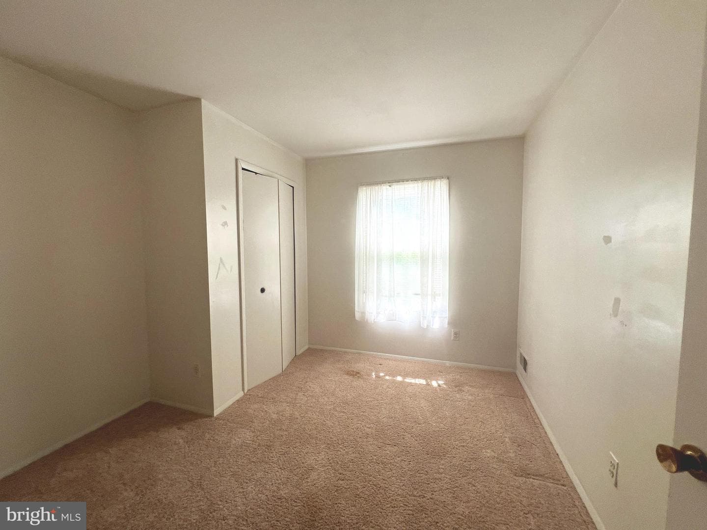 7886 Huguenot Court photo 32