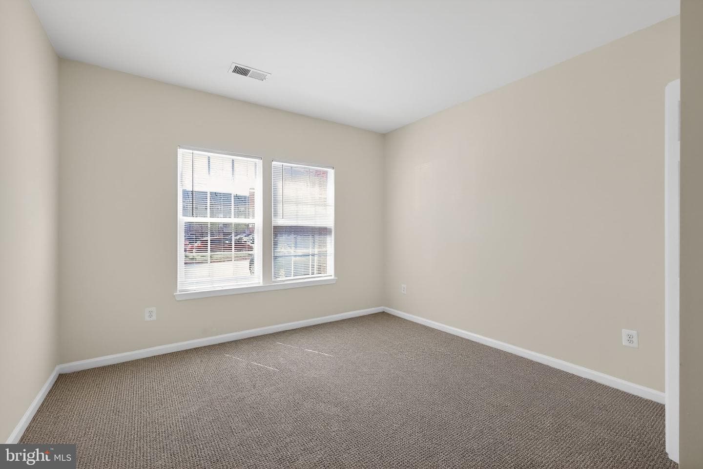 1624 Hardwick Court #104 photo 12