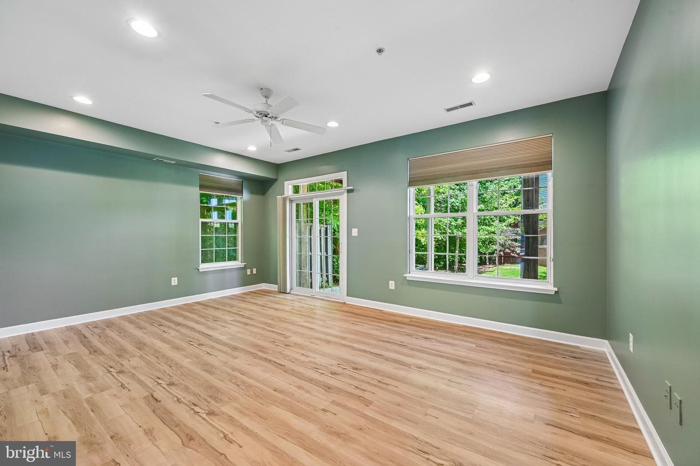 8002 Pennington Drive photo 3