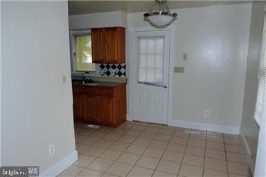 5985 4th Street photo 5