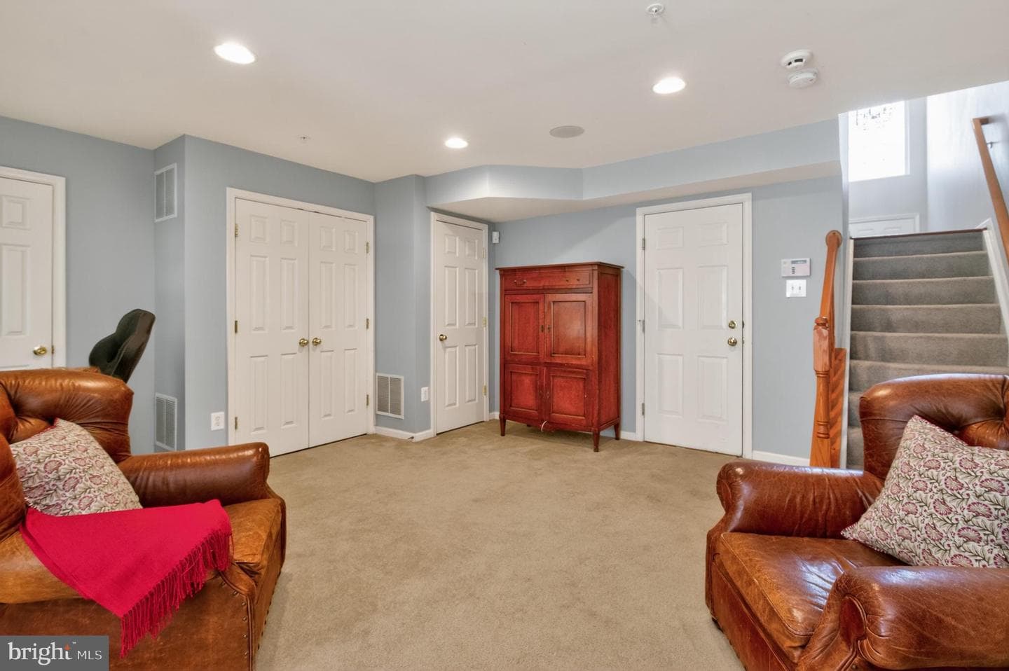 75 Two Rivers Drive photo 34