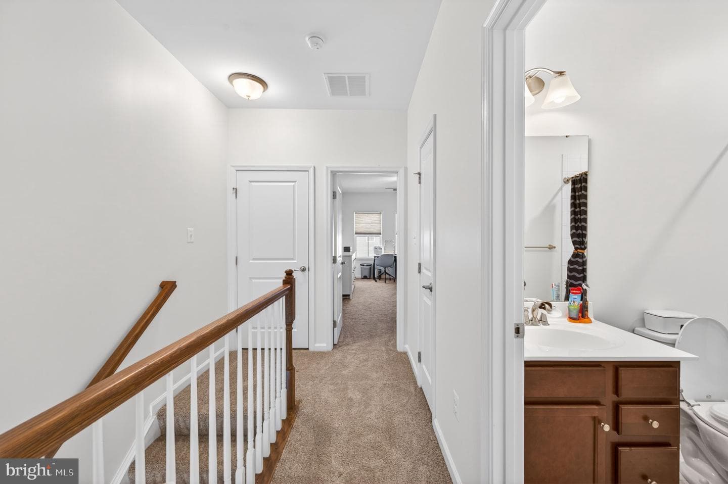 643 Ravenwood Drive photo 7