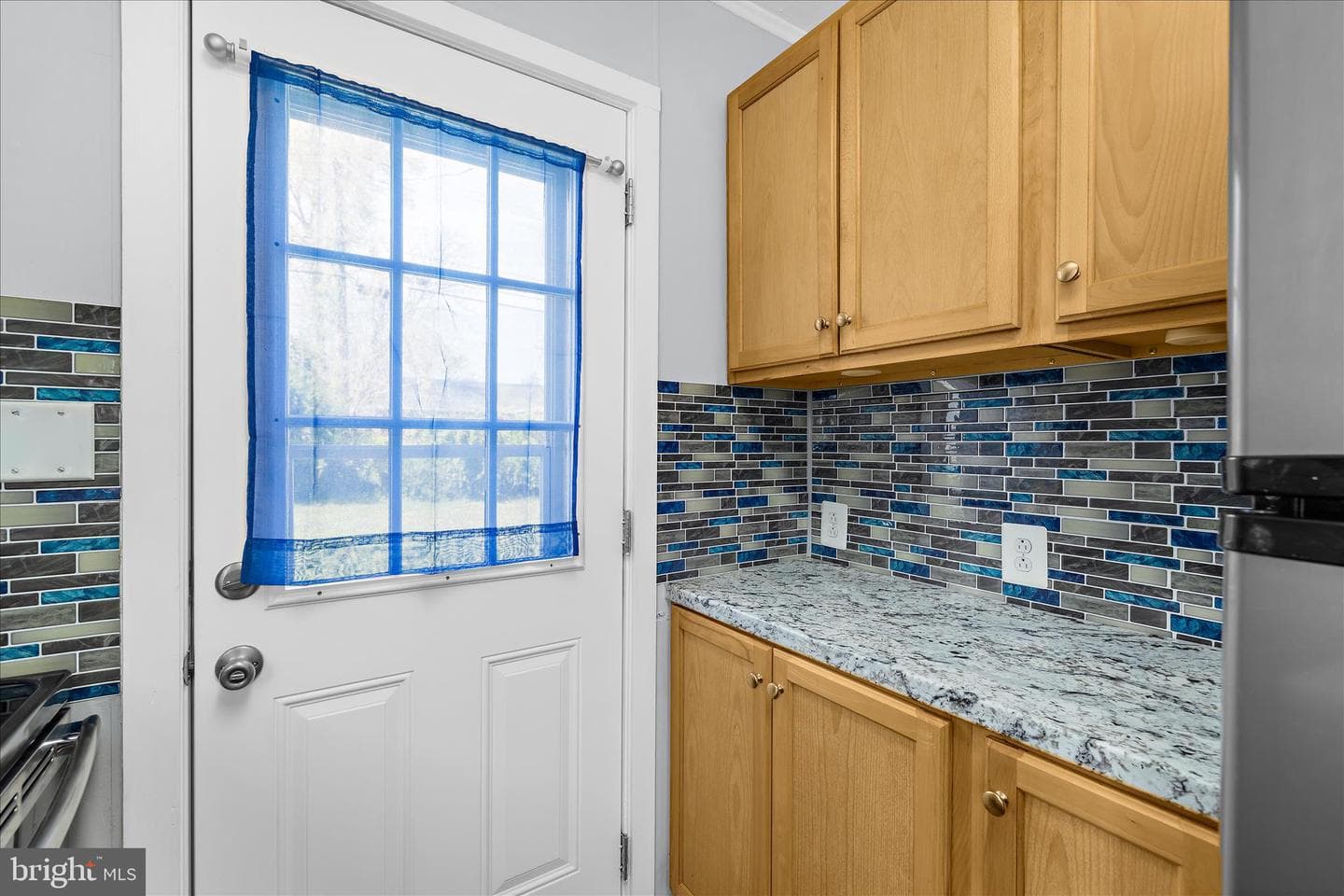722 Cotter Road photo 13