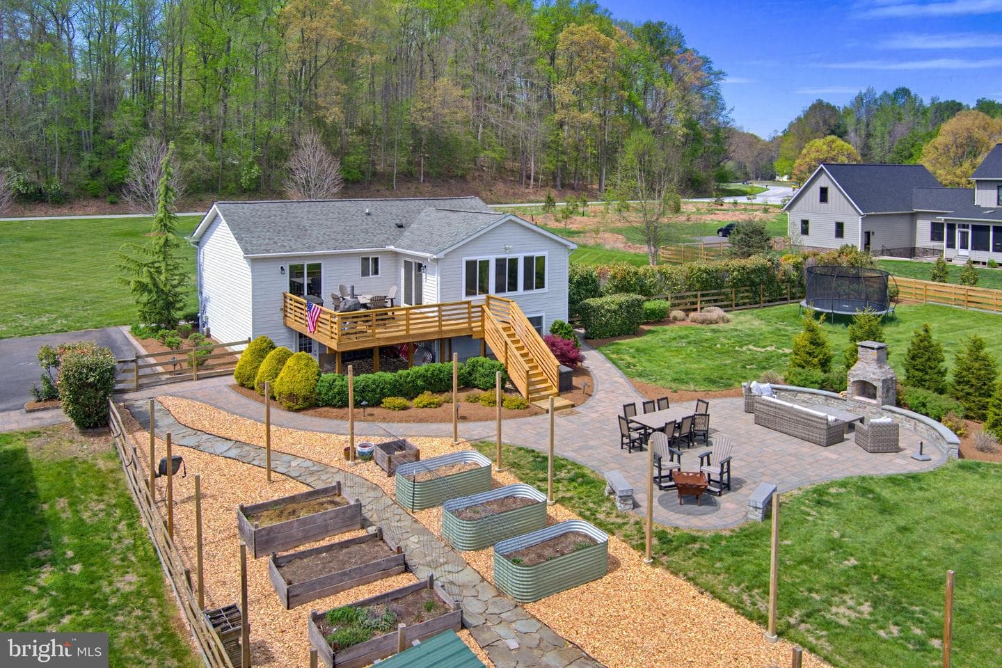 3229 Beards Point Road photo 10