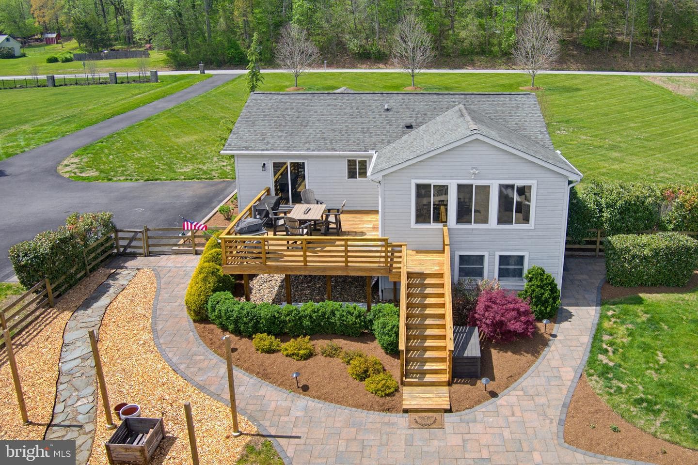 3229 Beards Point Road photo 16