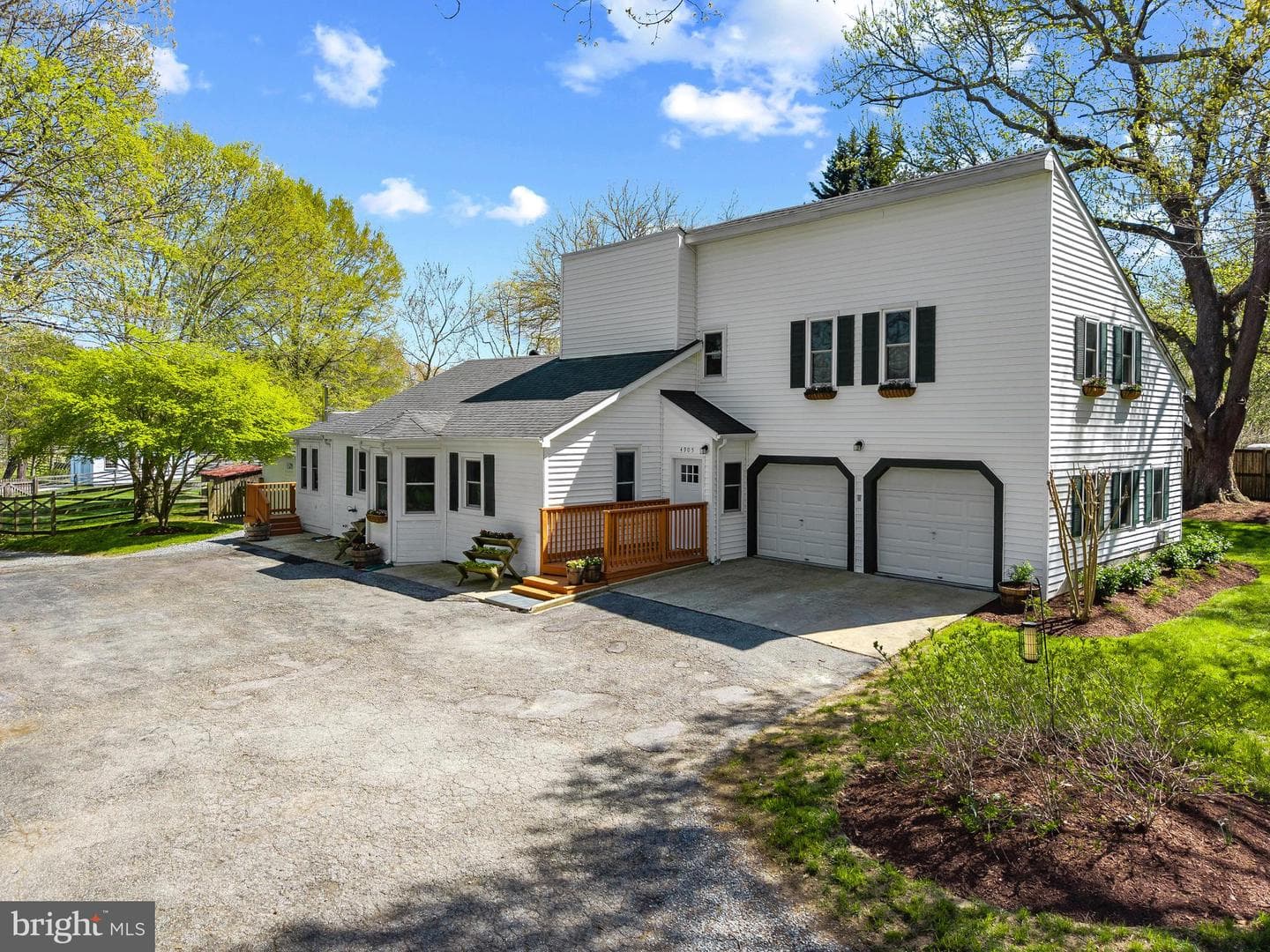 4905 Sudley Road photo 3