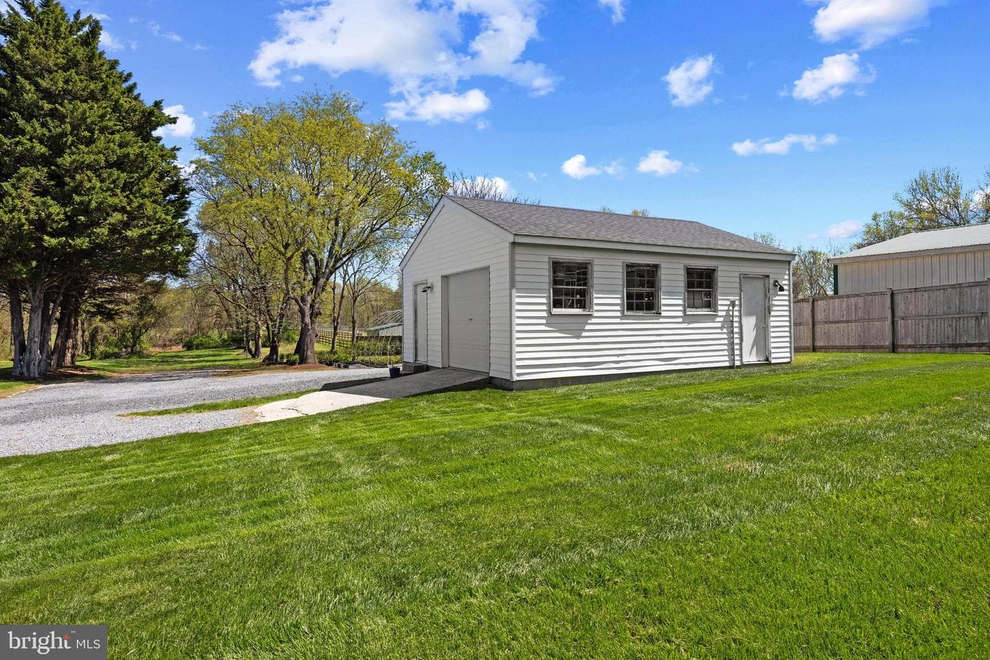 4905 Sudley Road photo 5