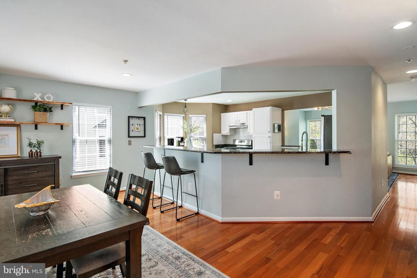 611 Bellerive Court photo 13