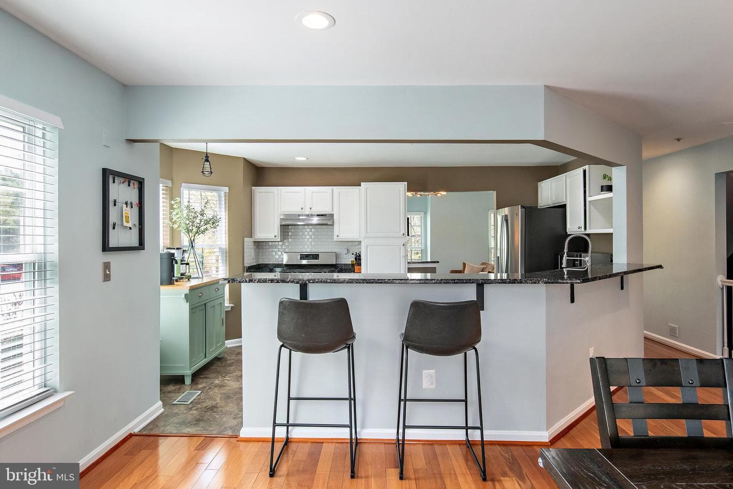 611 Bellerive Court photo 20