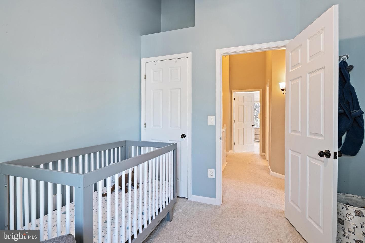 611 Bellerive Court photo 34