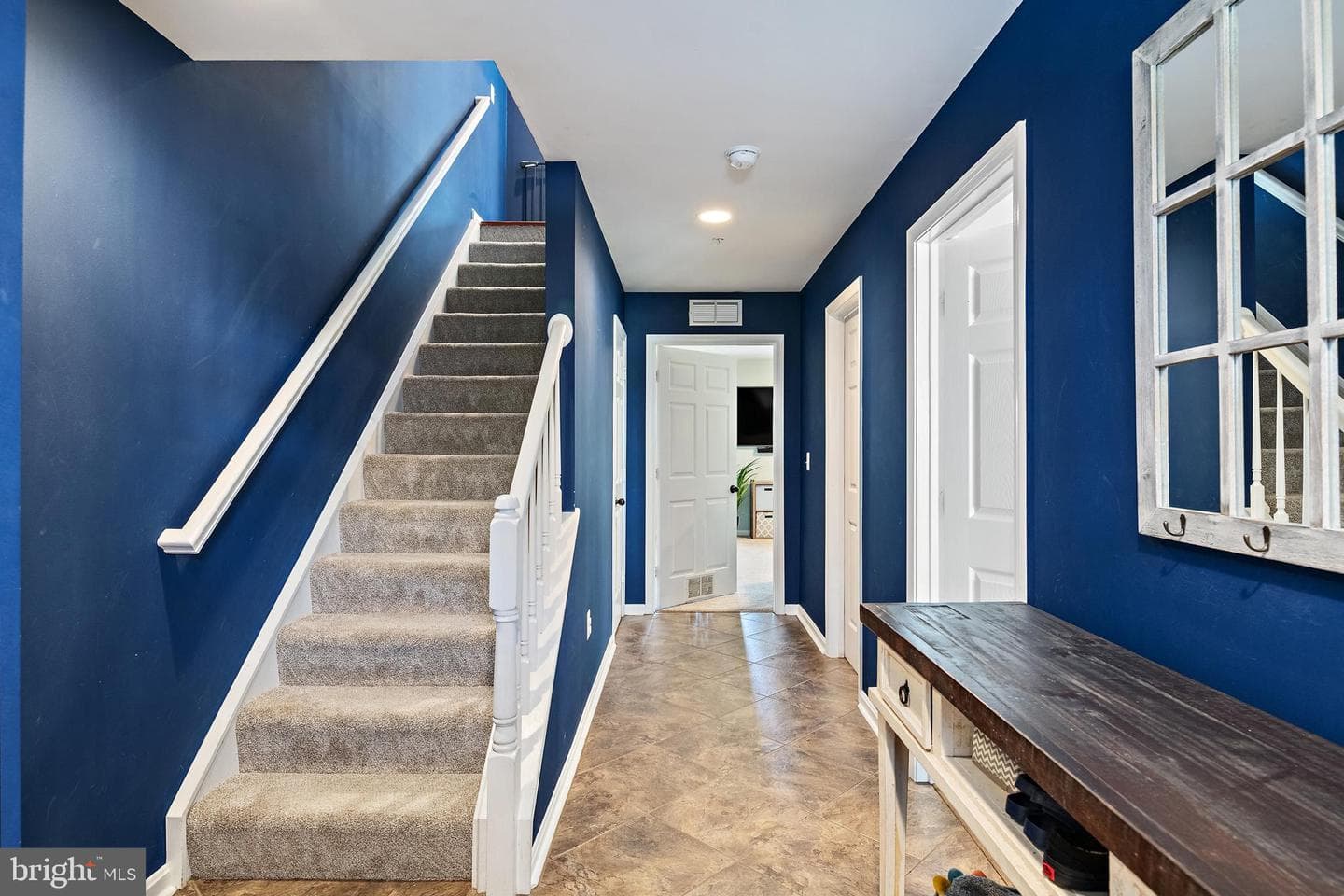 611 Bellerive Court photo 38