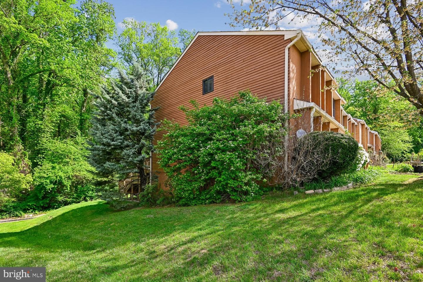 434 Peach Court photo 52