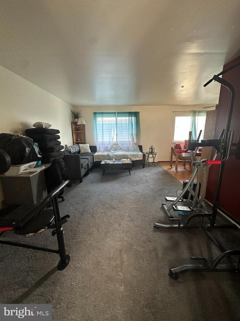 406 Elmwood Court photo 7