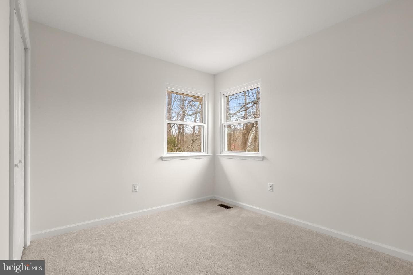 1255 Sheridan Road photo 29