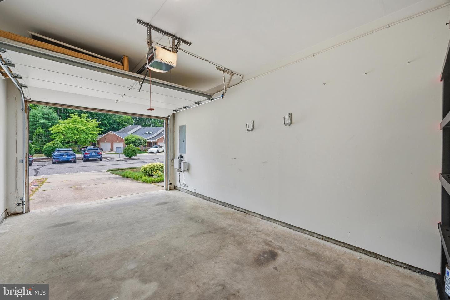 907 Beacon Way photo 31