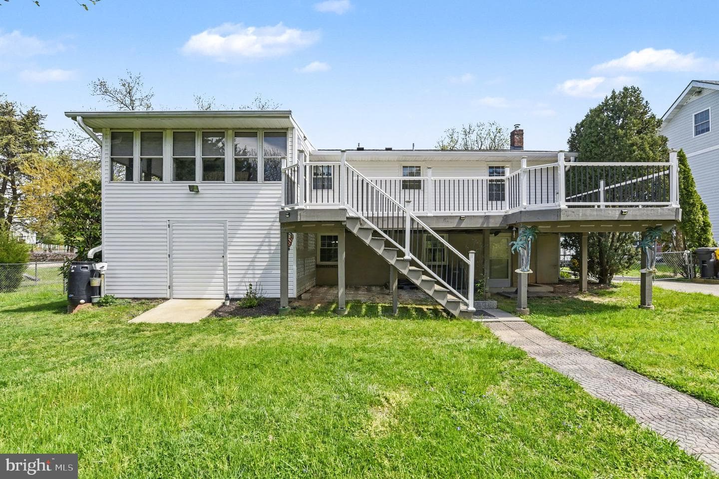 804 White Avenue photo 24