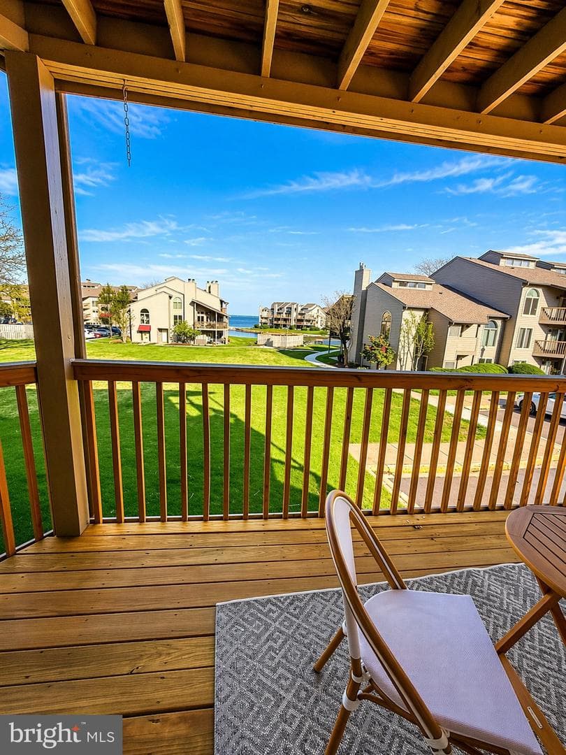 7006 Channel Village Court #101 photo 23