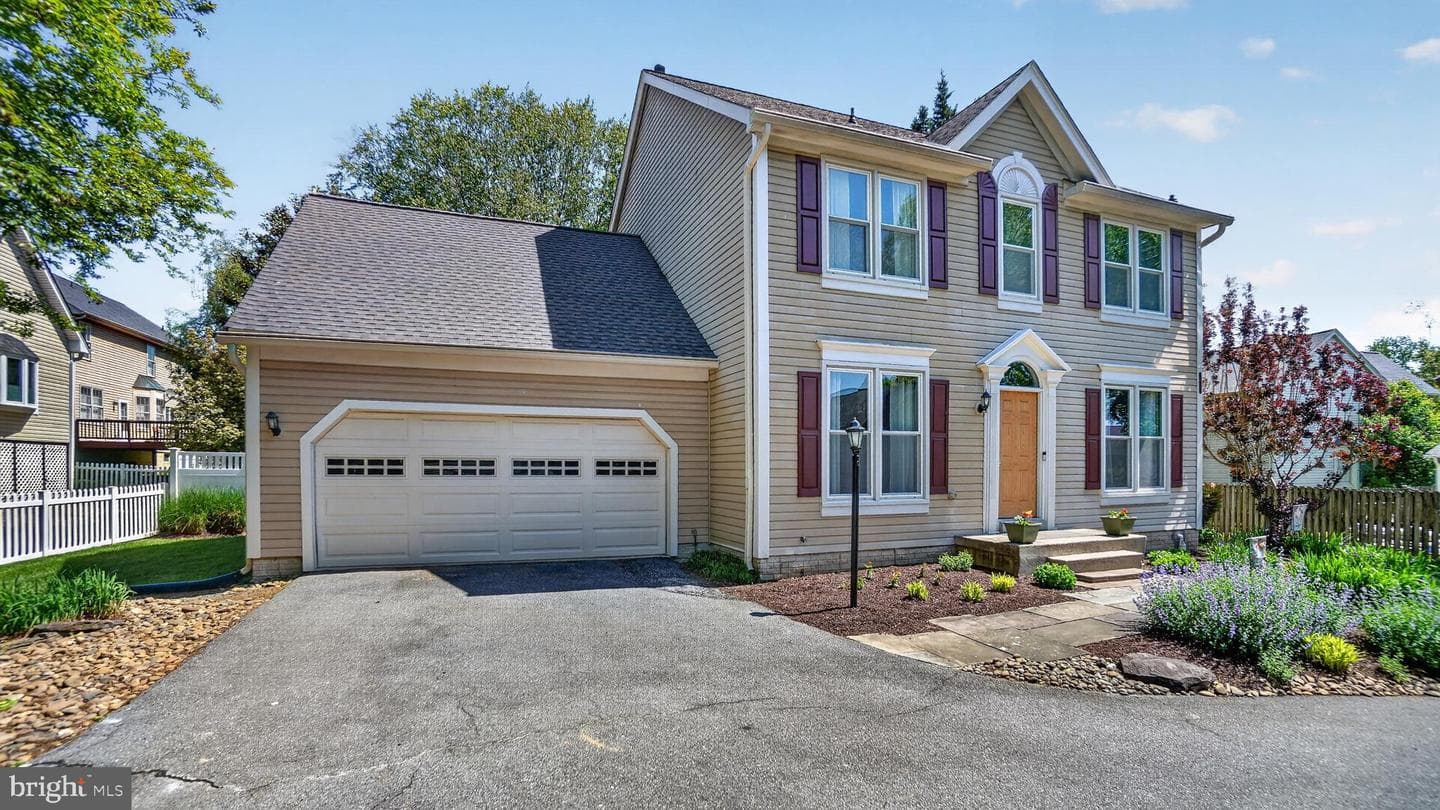 2812 Brite Court photo 2