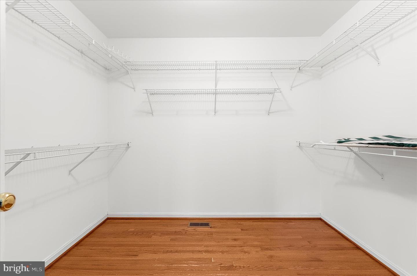 1110 Charing Cross Drive photo 31