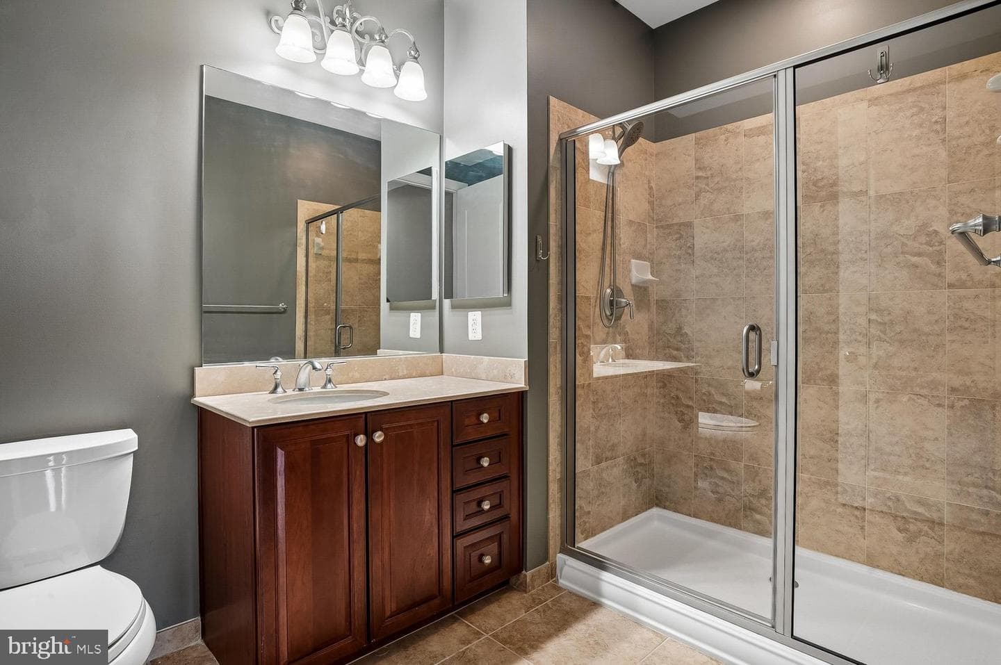 1915 Towne Centre Boulevard #915 photo 12