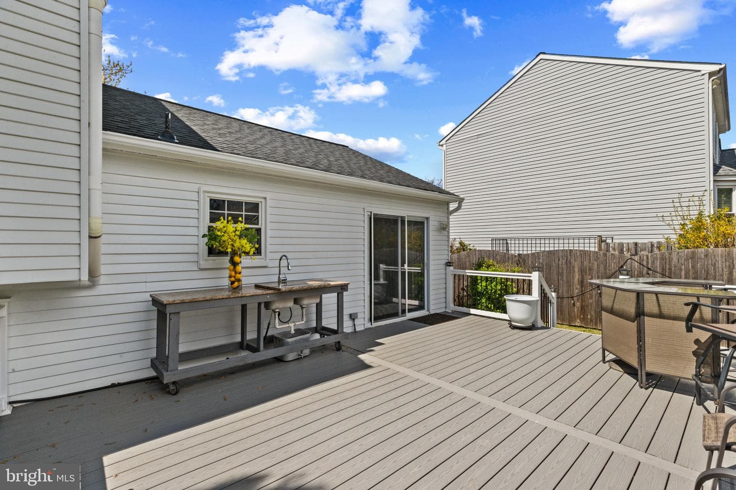 816 Sunnyfield Lane photo 33