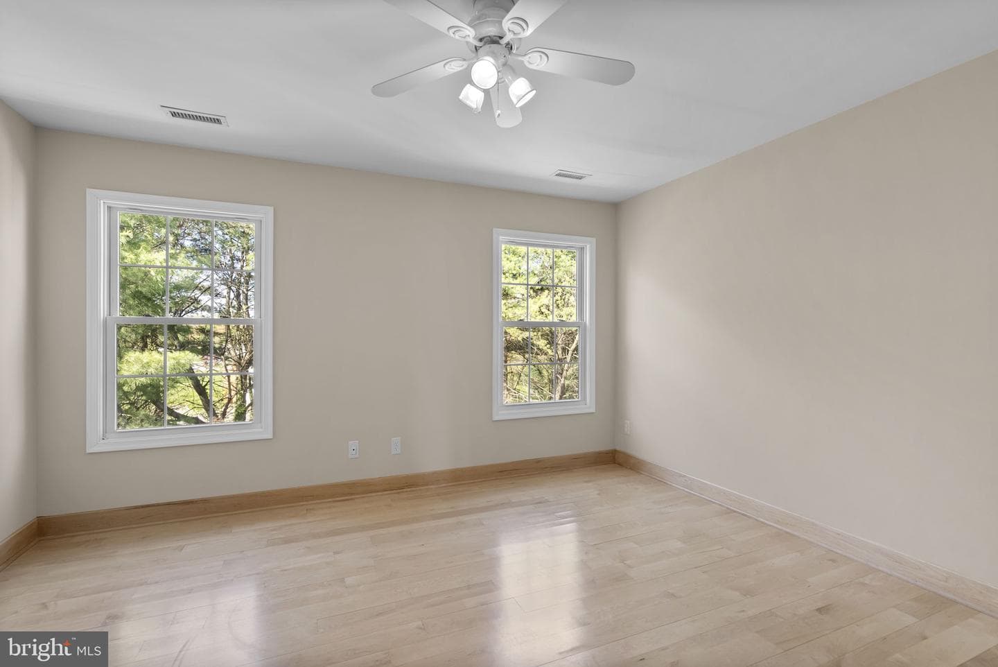 1304 Hill Born Drive photo 17