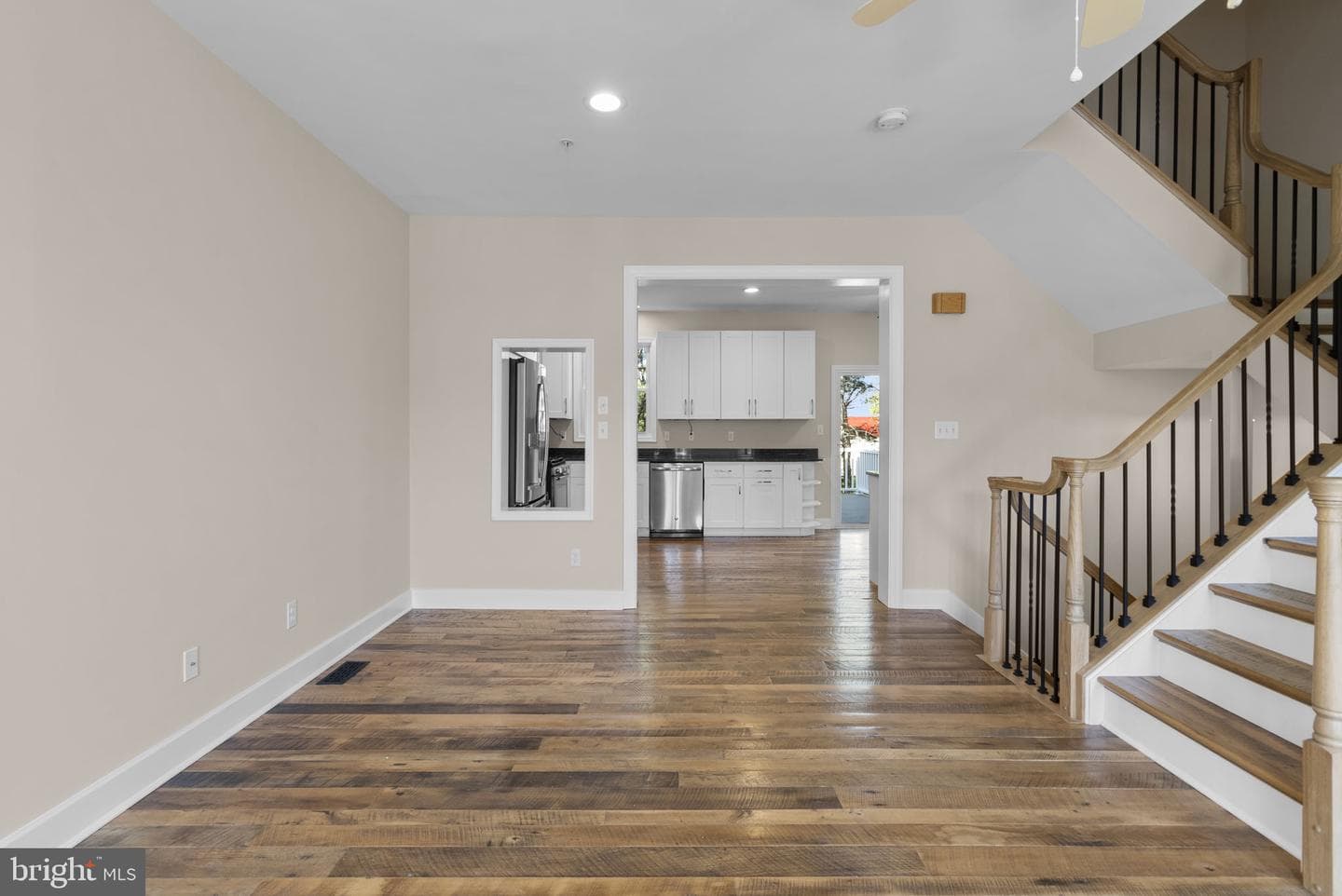1304 Hill Born Drive photo 5