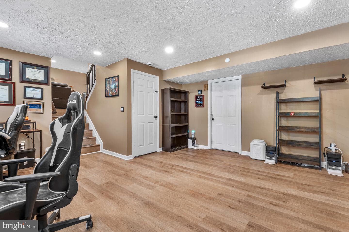 1315 Somerset Road photo 26