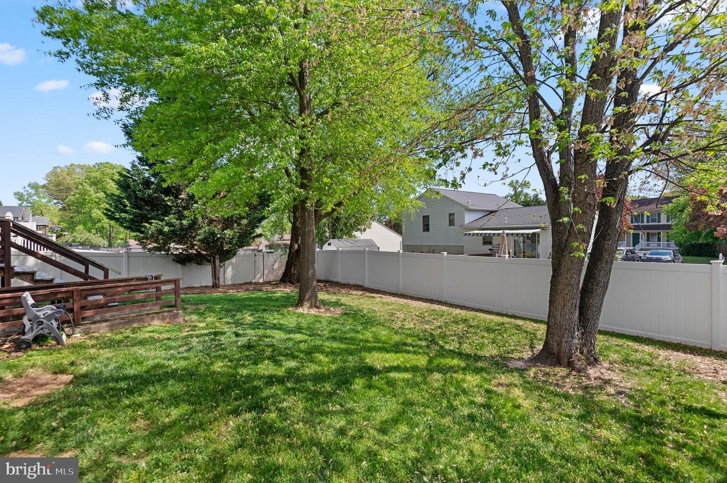 1315 Somerset Road photo 34
