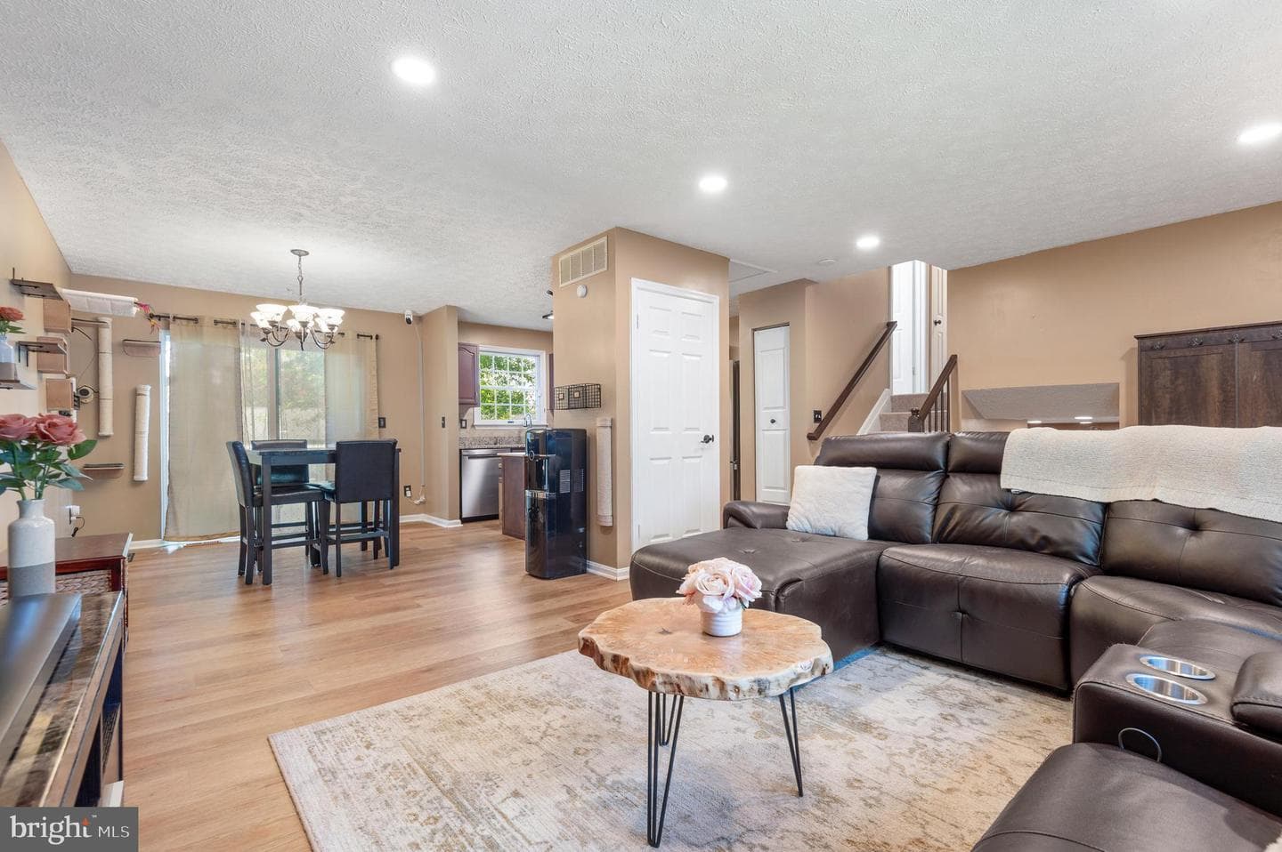 1315 Somerset Road photo 9