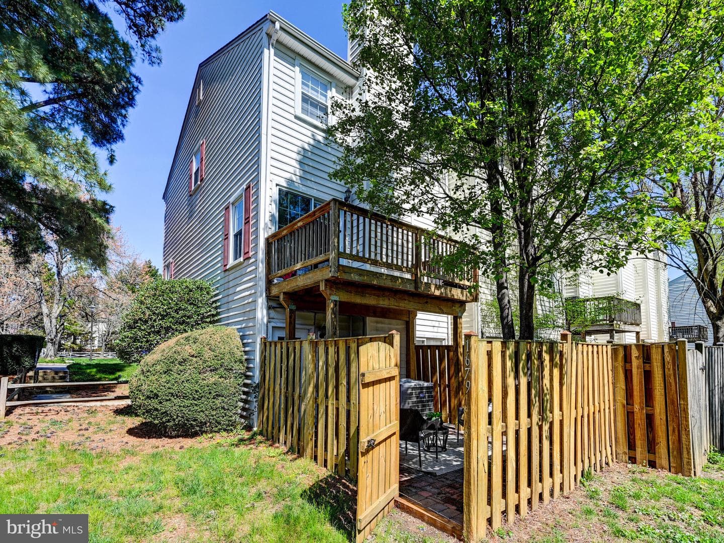 1679 Hart Court photo 25
