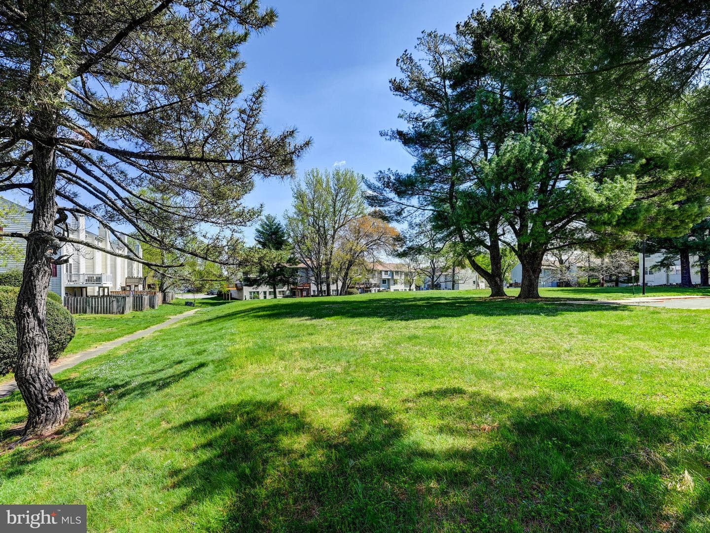 1679 Hart Court photo 29
