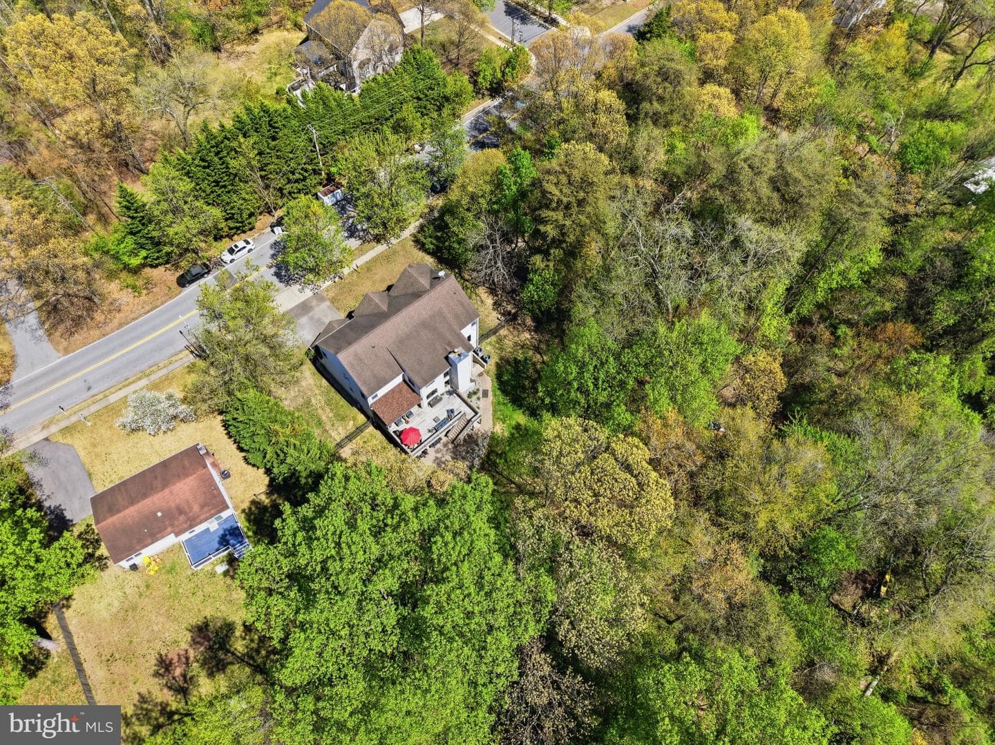 311 Riverdale Road photo 9