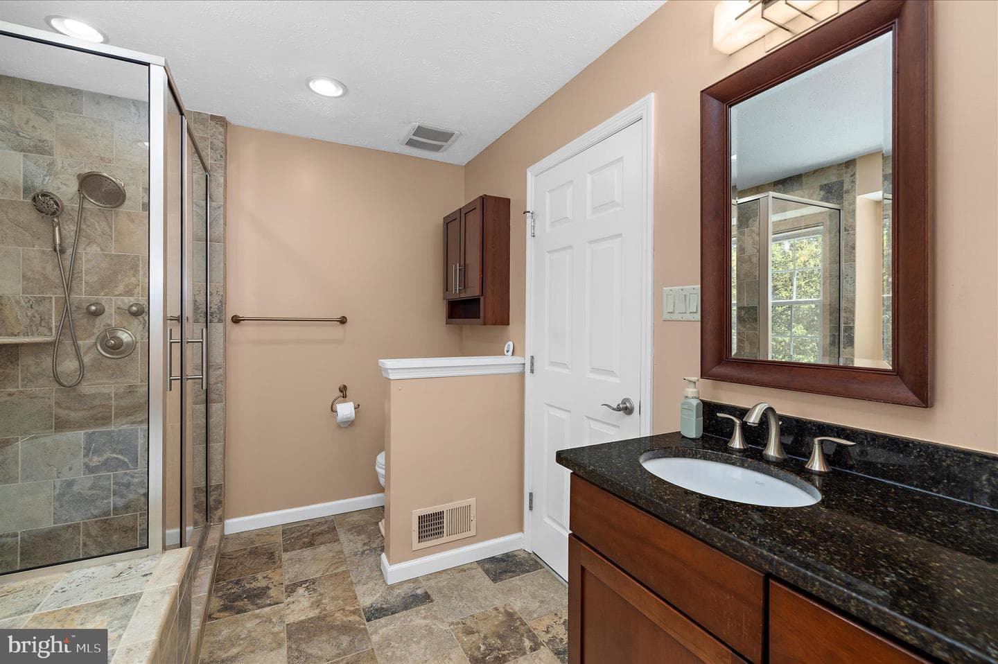 7845 Crossbay Drive photo 29