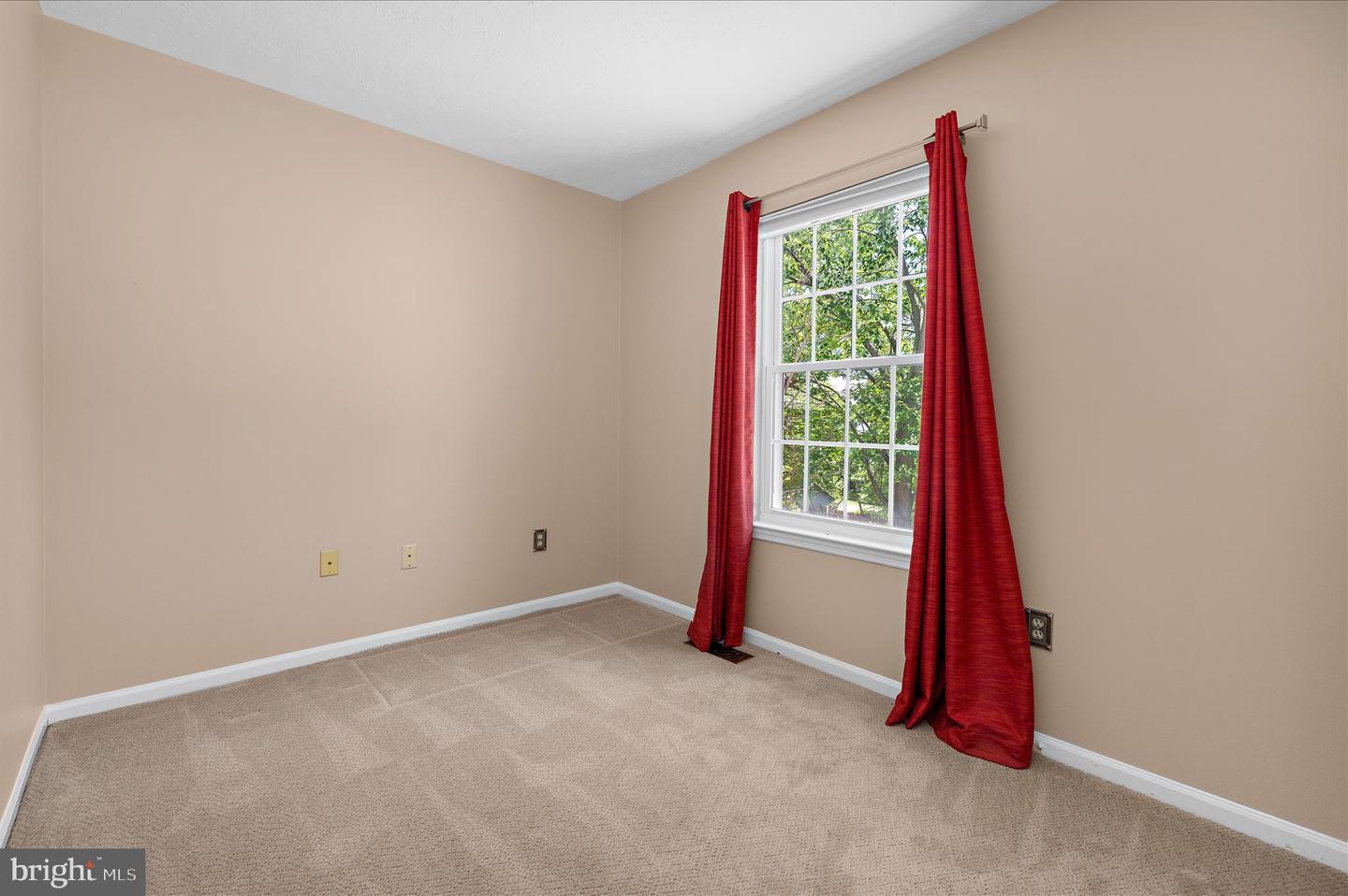 7845 Crossbay Drive photo 33