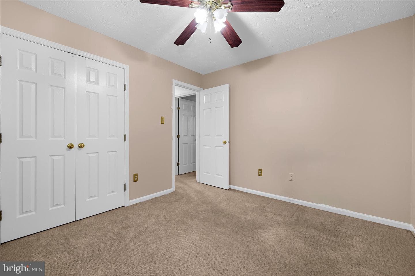 7845 Crossbay Drive photo 39