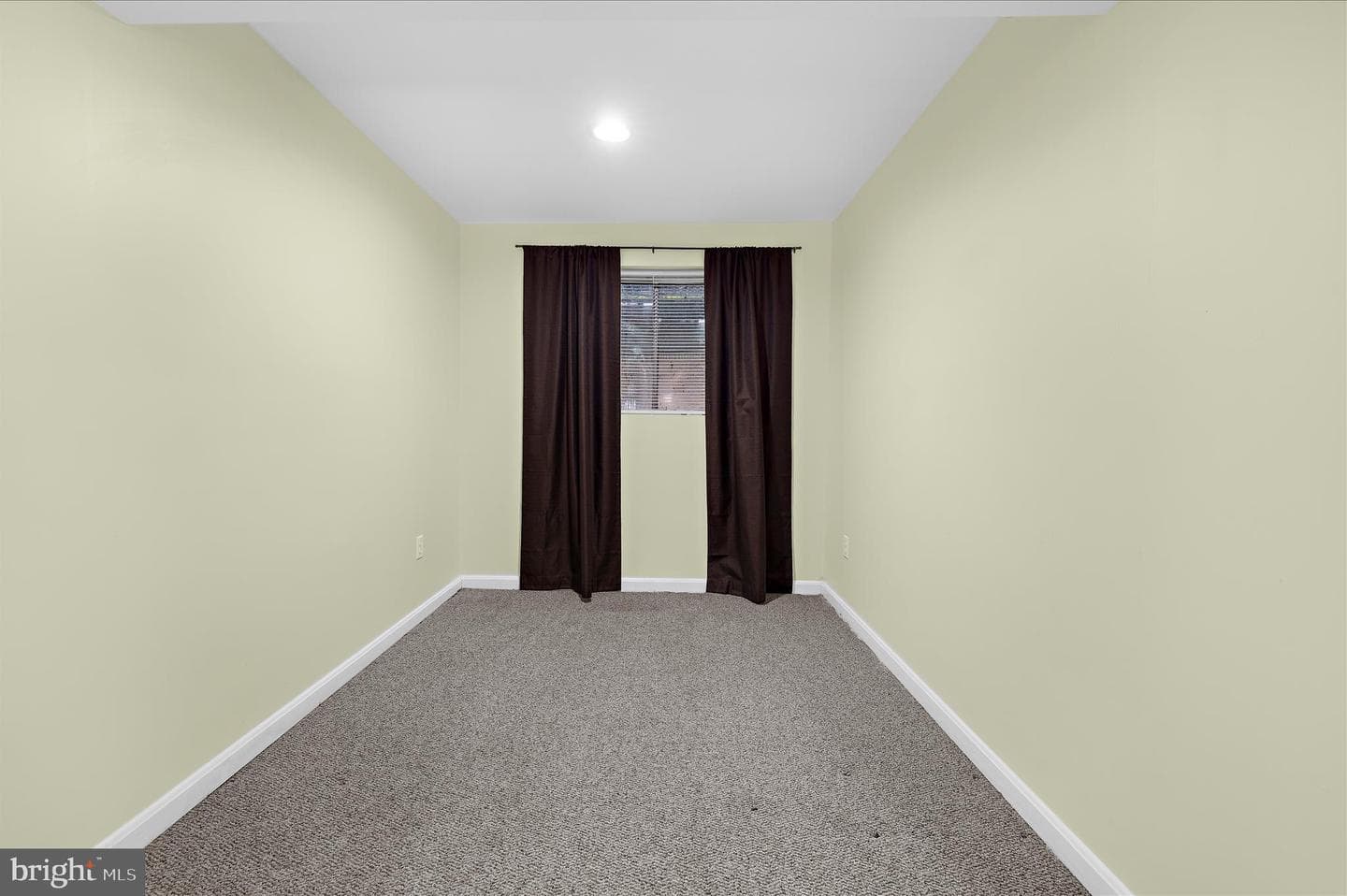 7845 Crossbay Drive photo 43
