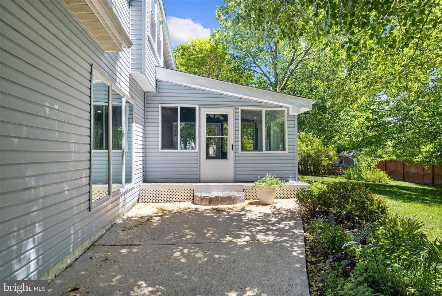 7845 Crossbay Drive photo 53