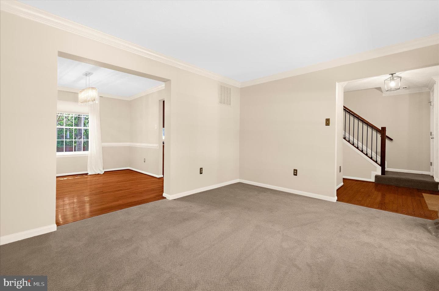7845 Crossbay Drive photo 8