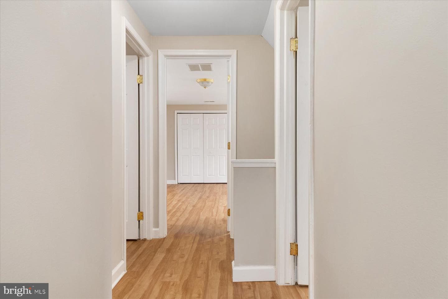 720 Hyde Park Drive photo 22