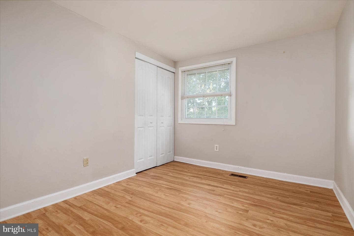 720 Hyde Park Drive photo 26