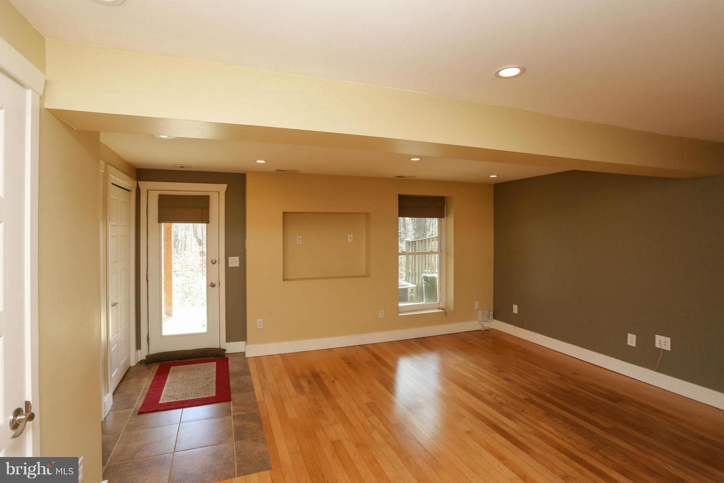 553 Bay Dale Court photo 40