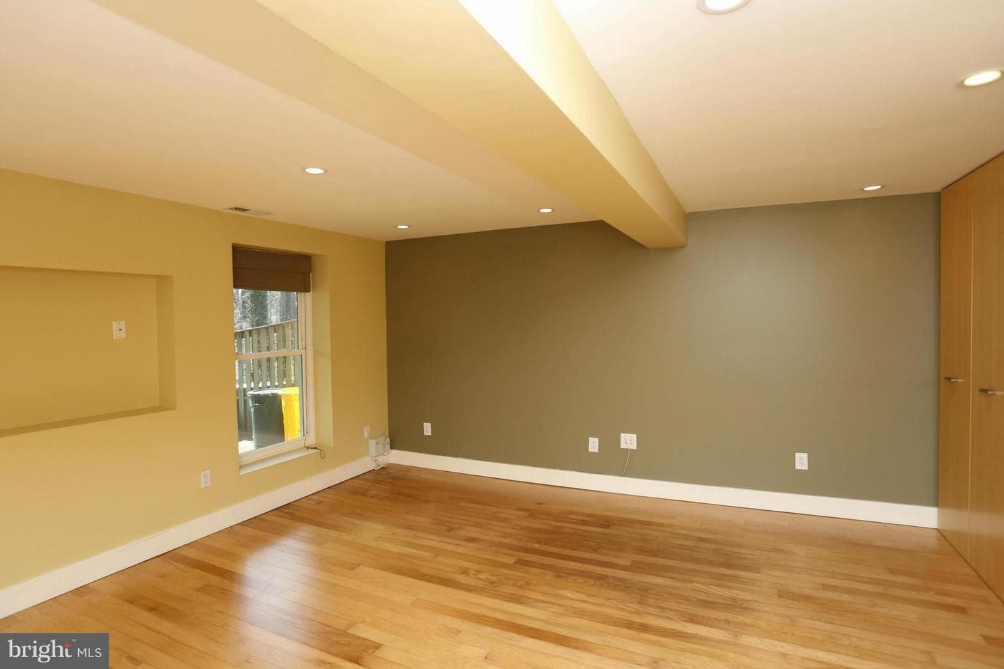 553 Bay Dale Court photo 42