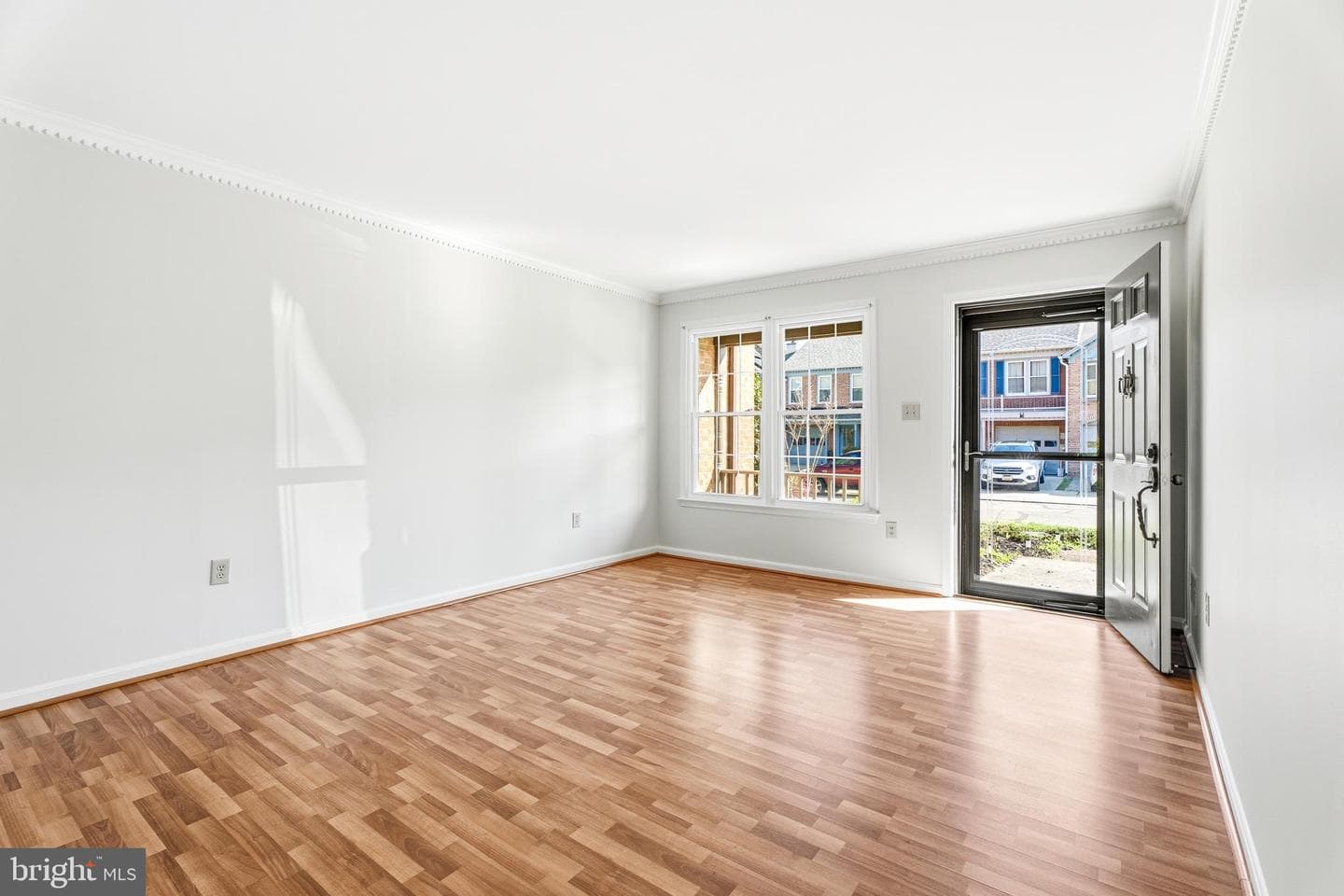 921 Boom Way photo 5