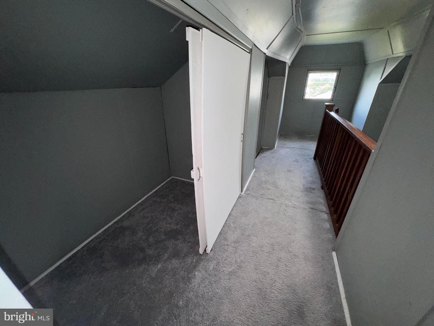 222 Townsend Avenue photo 12
