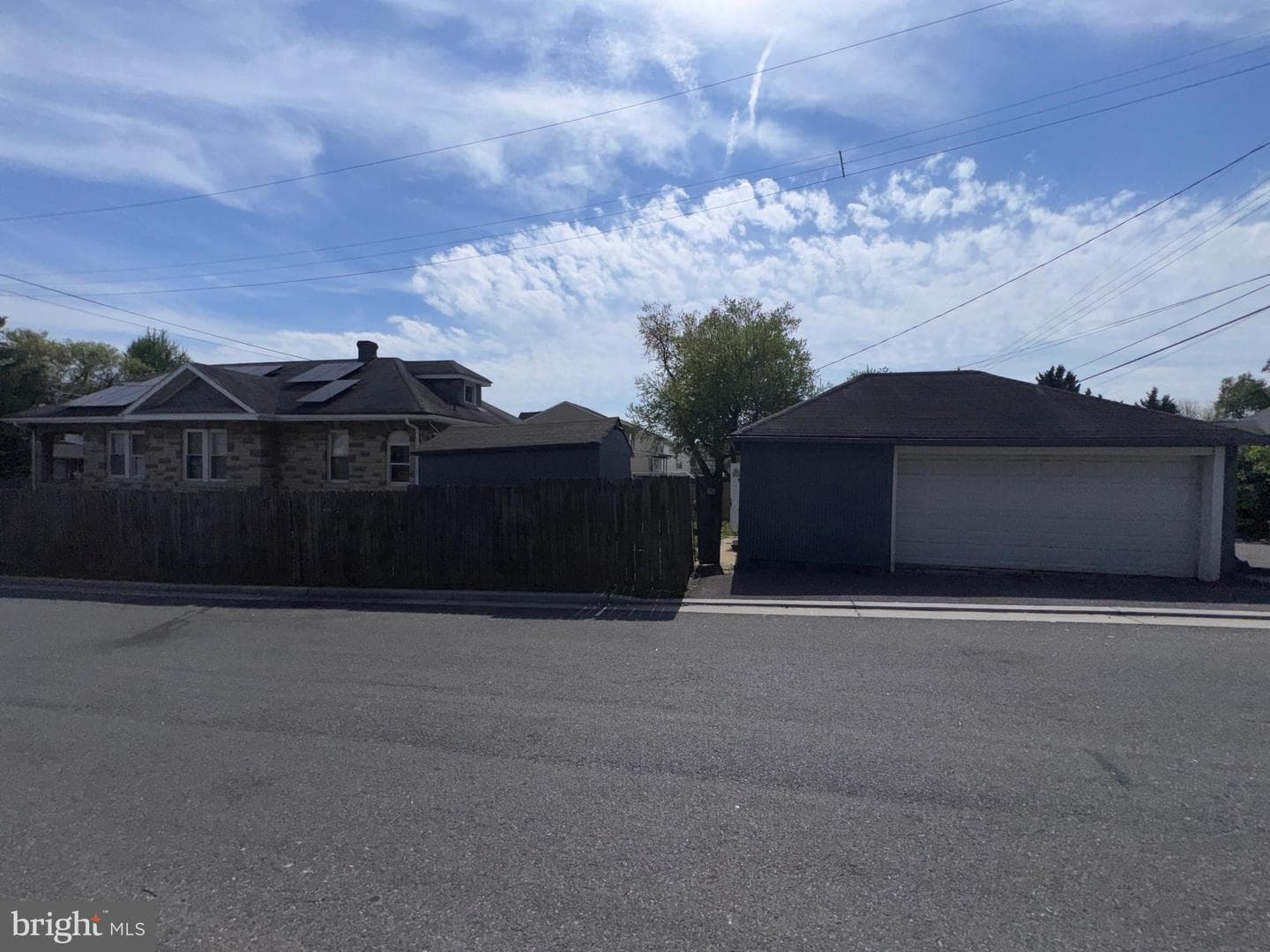222 Townsend Avenue photo 23